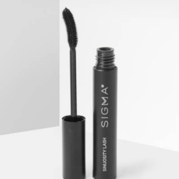 Sigma Beauty - SINUOSITY LASH MASCARA - Picture 4 of 5